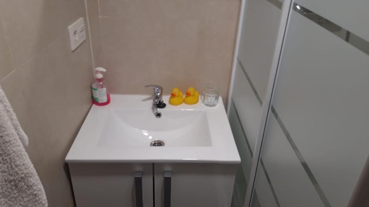 Acogedora Habitacion Centro Bilbao Kültér fotó